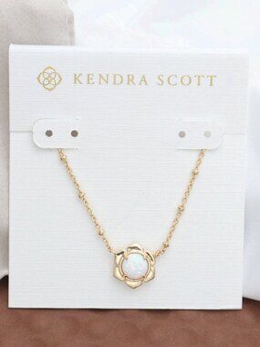 Kendra Scott Susie Bright White Kyocera Opal Necklace Gold